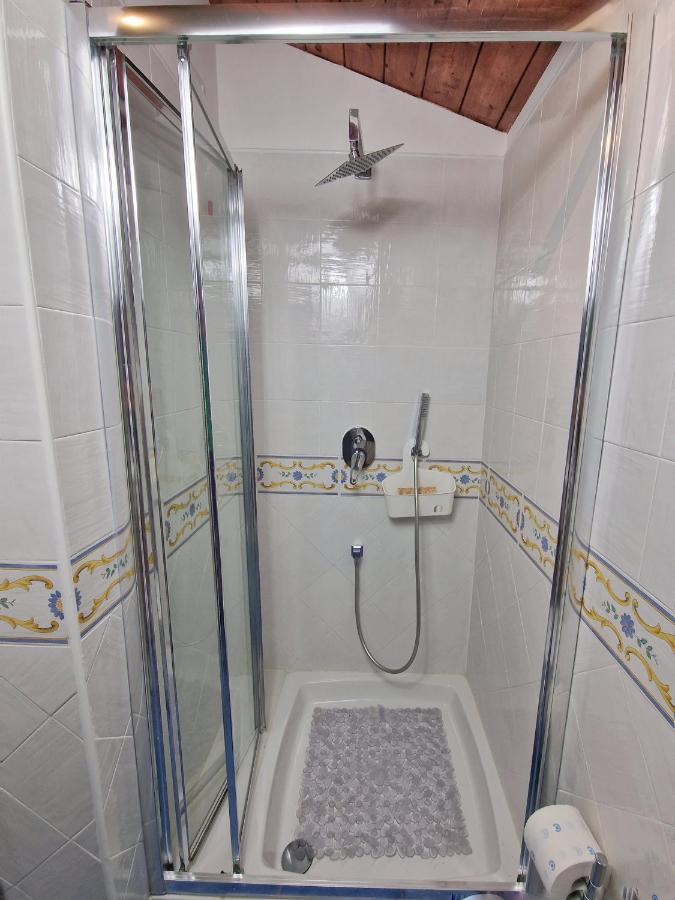 La Torretta Sea View Rooms 维克艾库塞 外观 照片